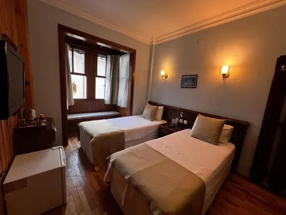 Standart Oda, Şehir Manzaralı
