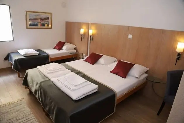 Standard Üç Kişilik Oda