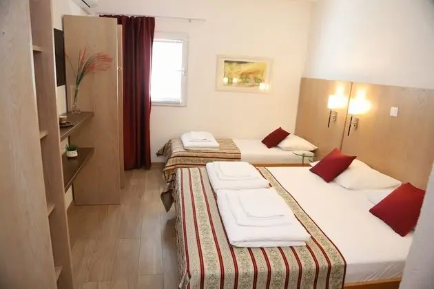Standard Üç Kişilik Oda