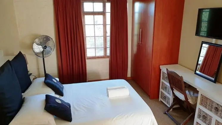 Tek Büyük Yataklı Oda (1)