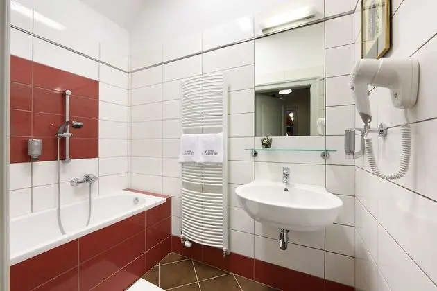 Tek Büyük Yataklı Oda, Küvet