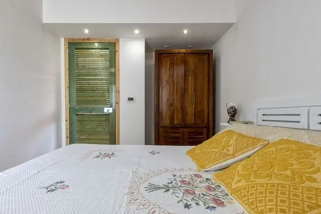 Standard Ev, Birden Çok Yatak, Bahçeli (Depandance Turchese With Pool)