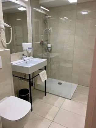 Standard Tek Büyük Yataklı Oda, 1 Yatak Odası, Özel Banyo, Park Manzaralı