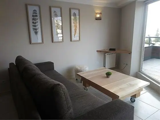 Apart Daire, Göl Manzaralı