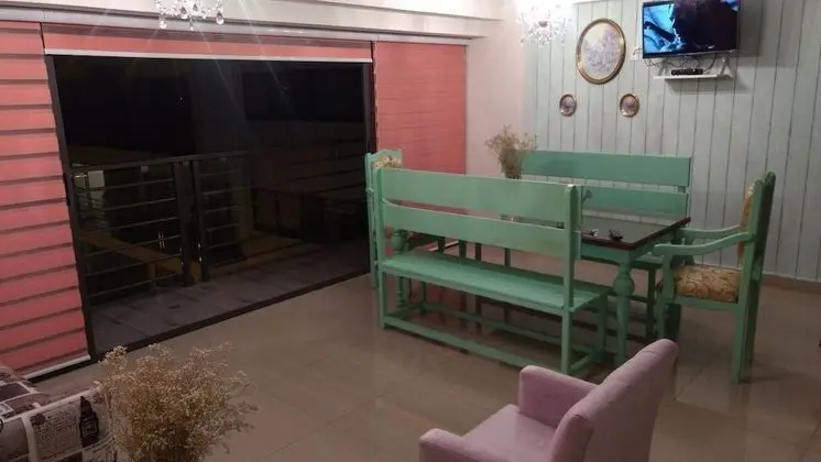 Traditional Apart Daire, 2 Yatak Odası, Sigara İçilmez, Havuz Manzaralı