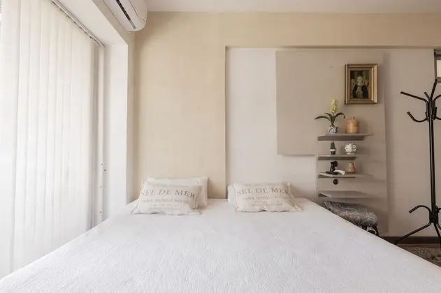 Design Apart Daire, 1 En Büyük (King) Boy Yatak