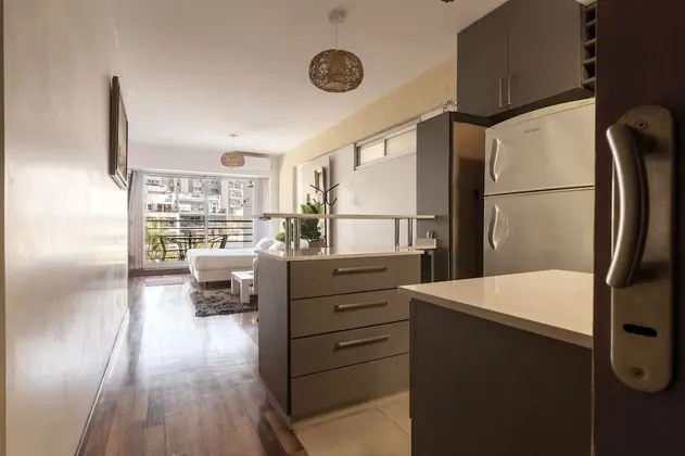 Design Apart Daire, 1 En Büyük (King) Boy Yatak