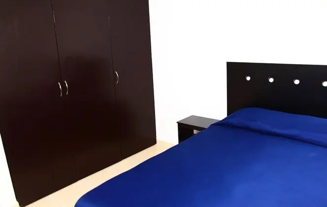 Family Apart Daire, 3 Yatak Odası, Havuz Manzaralı, Havuz Kenarı