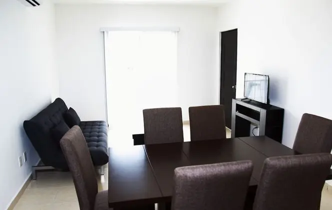 Family Apart Daire, 3 Yatak Odası, Havuz Manzaralı, Havuz Kenarı