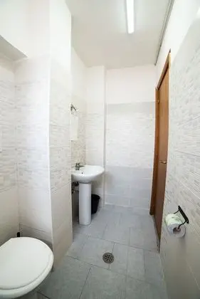 Standard Oda, Sigara İçilmez, Şehir Manzaralı