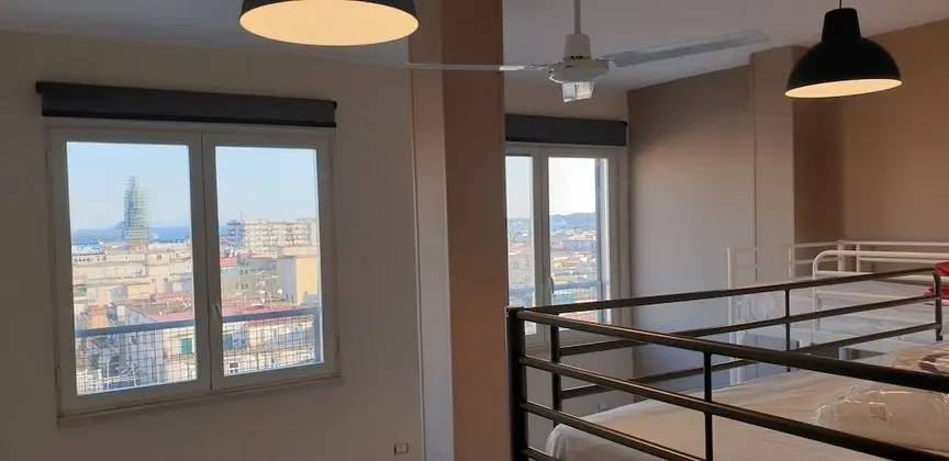 Traditional Ortak Ranzalı Oda, Sadece kadınlar için, Sigara İçilmez, Kısmi Deniz Manzaralı