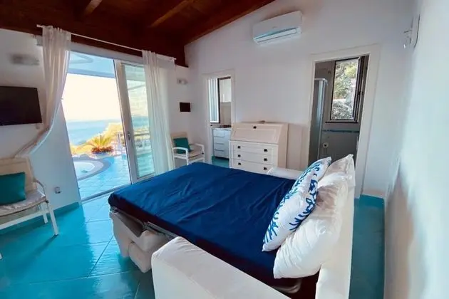Honeymoon Stüdyo, Deniz Manzaralı (Dependance Castiglione With Pool And)
