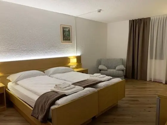 Comfort Tek Büyük veya İki Ayrı Yataklı Oda