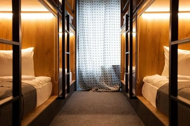 Ortak Ranzalı Oda, Sadece erkekler için (8 beds)