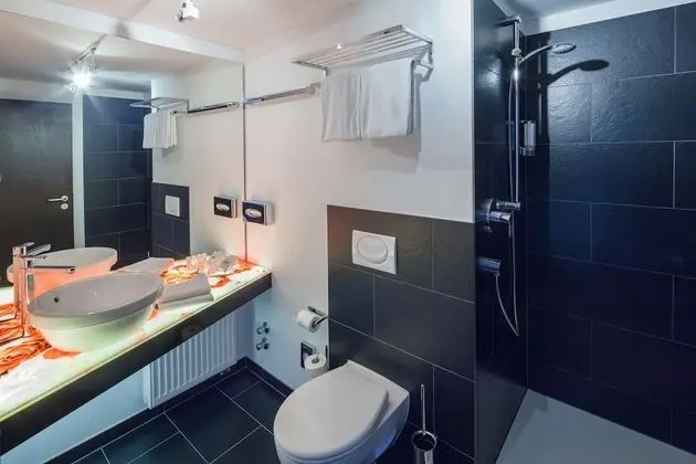 Design Tek Büyük Yataklı Oda