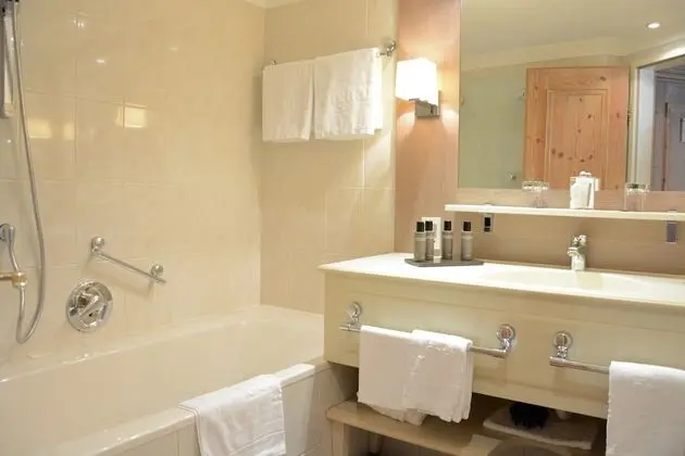 Luxury Tek Büyük Yataklı Oda, Balkon, Dağ Yamacı