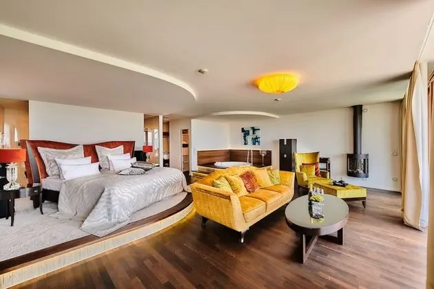 Luxury Süit, Göl Manzaralı