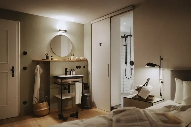 Premium Tek Büyük Yataklı Oda