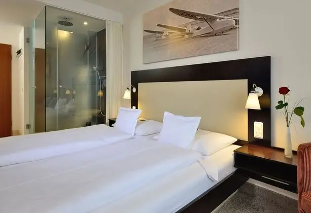 Basic Oda, 1 En Büyük (King) Boy Yatak, Balkon