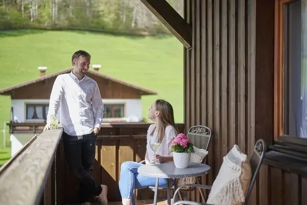 Tek Büyük Yataklı Oda, Balkon