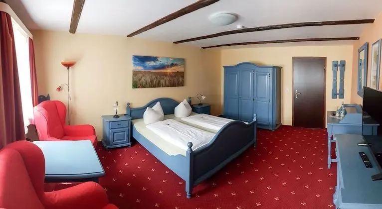 Comfort Tek Büyük Yataklı Oda