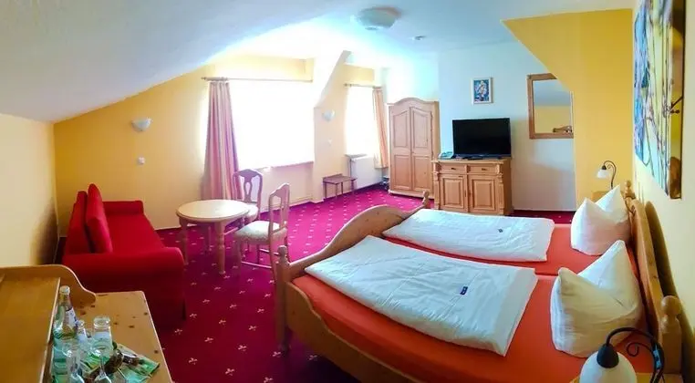 Comfort Tek Büyük Yataklı Oda