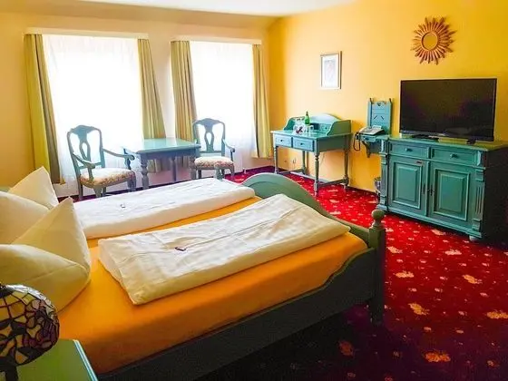 Comfort Tek Büyük Yataklı Oda