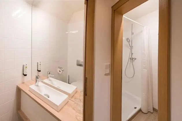 Oda, Ortak Banyo (Budget - Double or Twin)