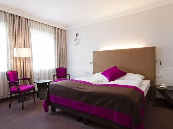 Superior Tek Büyük Yataklı Oda