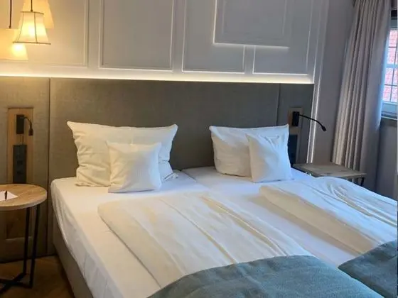 Standard Tek Büyük veya İki Ayrı Yataklı Oda