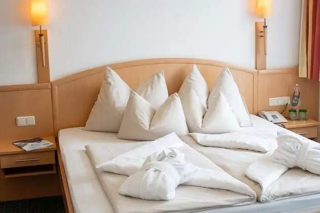 Superior Tek Büyük Yataklı Oda