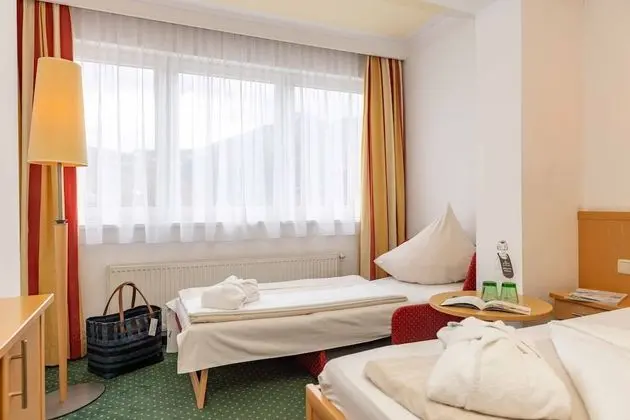 Superior Tek Büyük Yataklı Oda