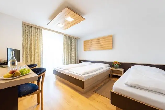 Standard Tek Büyük Yataklı Oda