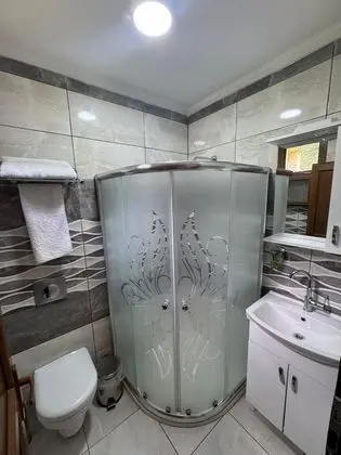 https://images.odamax.com/img/1920x1080/odamax/image/upload/DEREPARK_APART_OTEL_202606011910458_WhatsApp_Image_2026_06_01_at_19_03_50_2_.jpeg