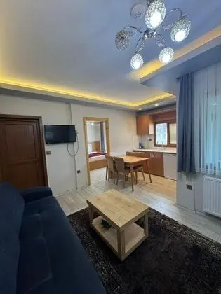 https://images.odamax.com/img/1920x1080/odamax/image/upload/DEREPARK_APART_OTEL_202606011910465_WhatsApp_Image_2026_06_01_at_19_03_50.jpeg