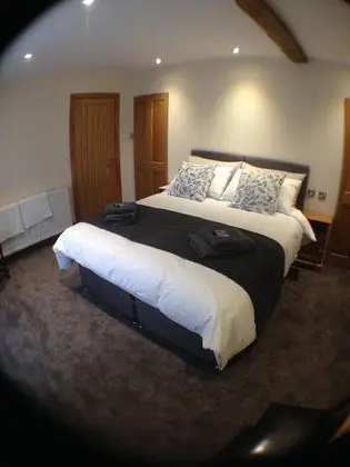 Superior double or 2 singles Room
