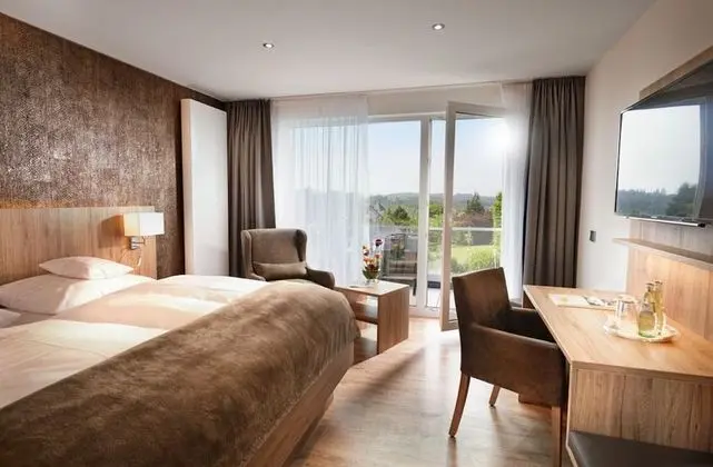 Tek Büyük Yataklı Oda