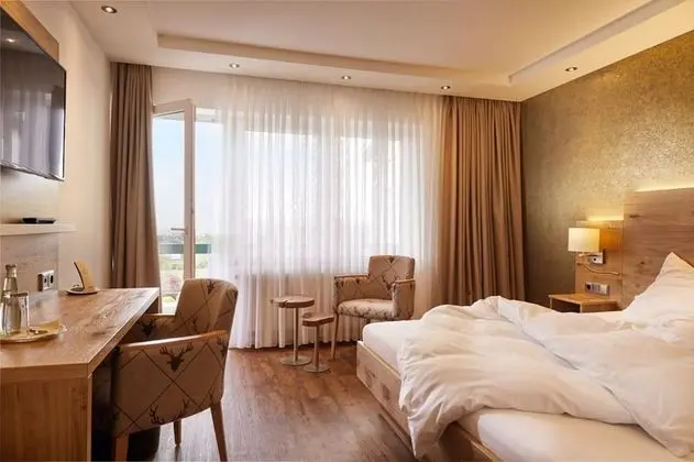 Tek Büyük Yataklı Oda