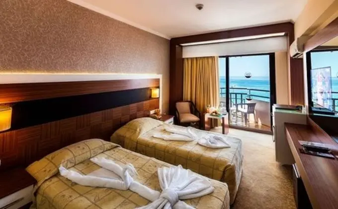 İki Ayrı Yataklı Oda, Balkon, Deniz Manzaralı (2 Adults + 1 Child)