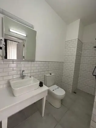 Triple, Şehir Manzaralı