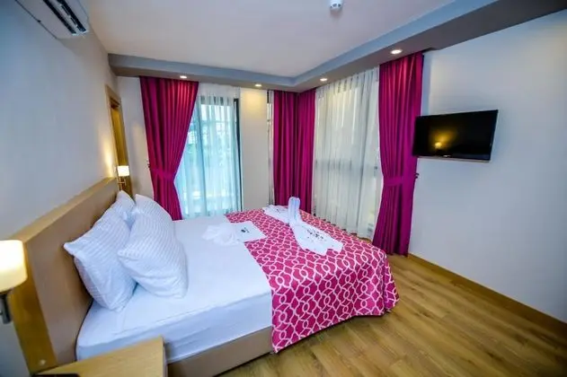 Standart Oda, Şehir Manzaralı, Balkonlu