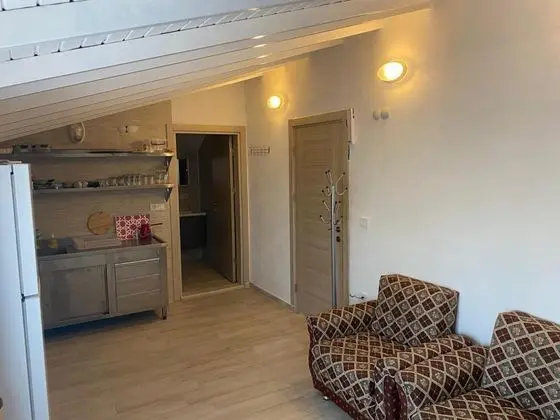 Apart 1+1 Oda, Deniz veya Bahçe Manzaralı, Balkonlu