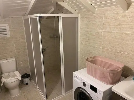 Apart 1+1 Oda, Deniz veya Bahçe Manzaralı, Balkonlu