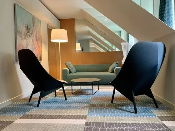 Derlon Suite