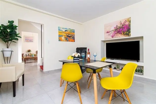 Ev, 2 Yatak Odası, Sigara İçilebilir, Balkon