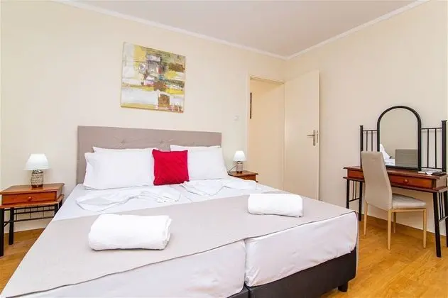 Ev, 2 Yatak Odası, Sigara İçilebilir, Balkon