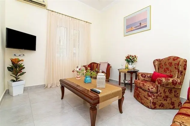 Ev, 2 Yatak Odası, Sigara İçilebilir, Balkon