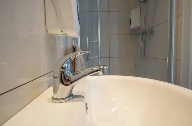 Tek Büyük Yataklı Oda, Özel Banyo