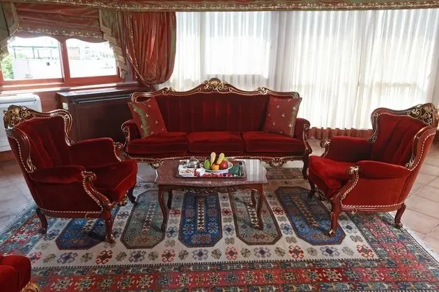 Penthouse Suite