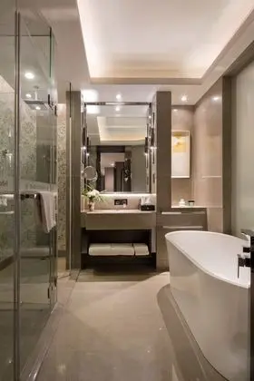 Superior Oda, Şehir Manzaralı
